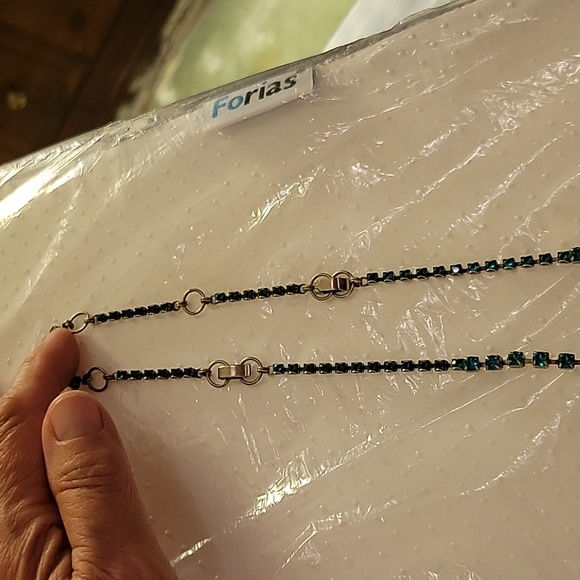 Sorrelli blue necklace - Picture 3 of 4